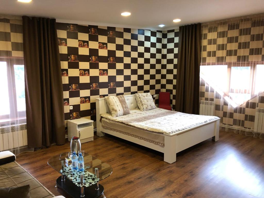 Vale Hotel