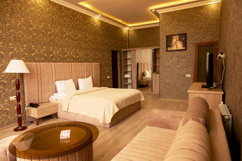 Felisa Hotel