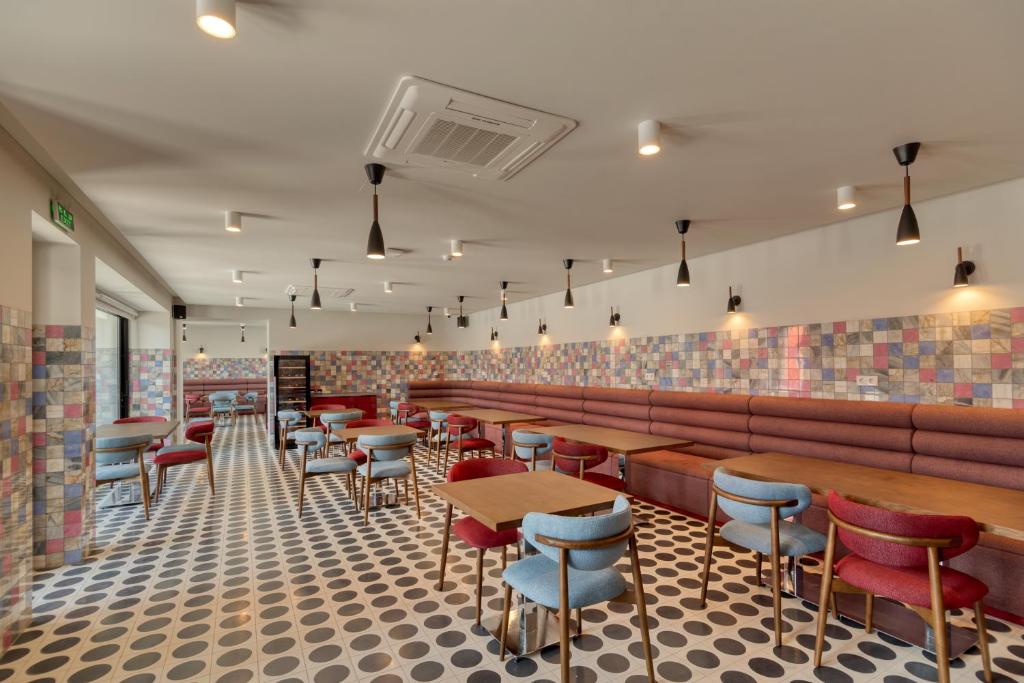 Manifest Hotel