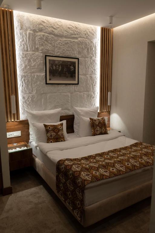 Jazz Hotel