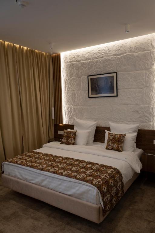 Jazz Hotel