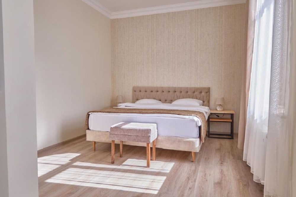 21 Rooms Hotel