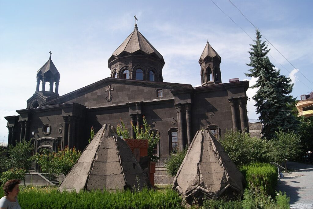 Holy Seven Wounds Church (Yot Verq)