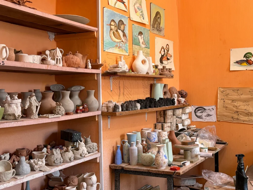 Leo Art Studio